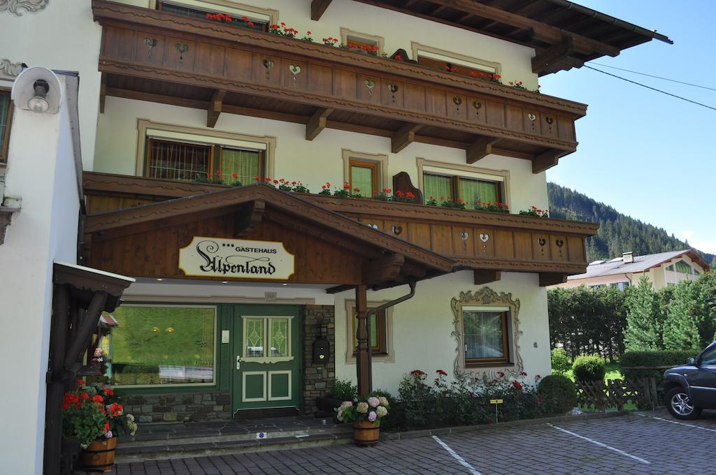 Gaestehaus Alpenland Tux Dış mekan fotoğraf