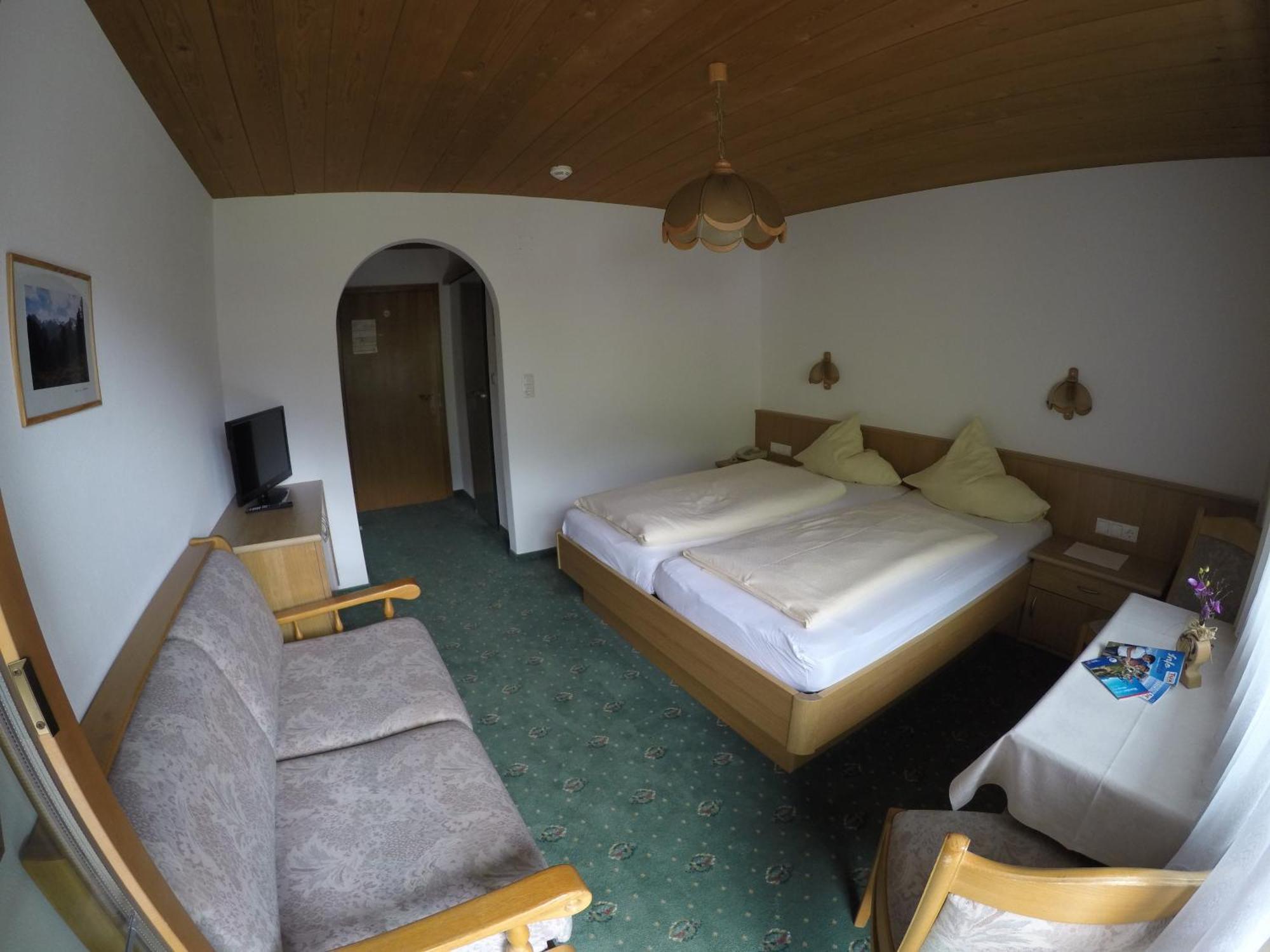 Gaestehaus Alpenland Tux Dış mekan fotoğraf