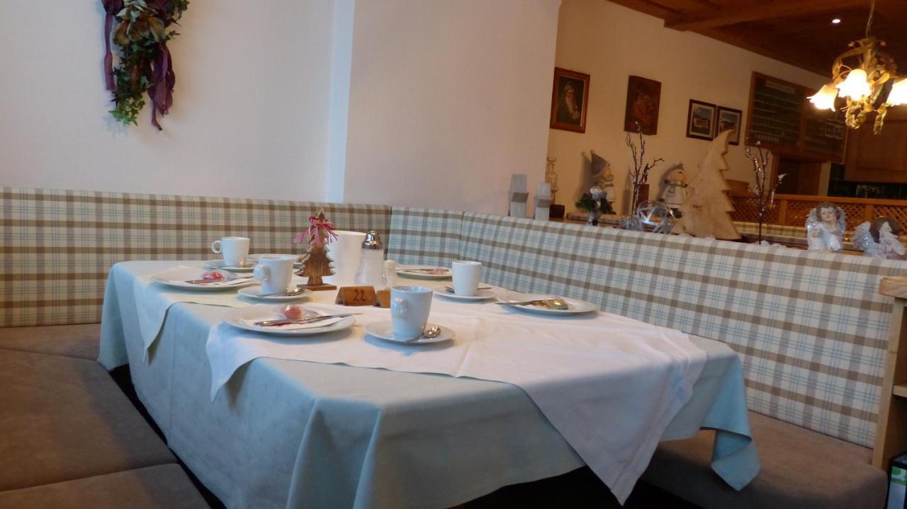 Gaestehaus Alpenland Tux Dış mekan fotoğraf